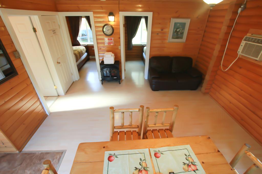 Mt. Revelstoke Alpine Chalets Rom bilde