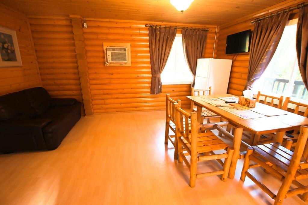 Mt. Revelstoke Alpine Chalets Rom bilde
